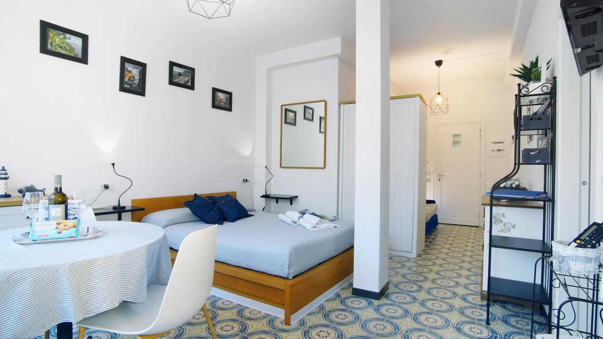 Apartment Monterosso Garden House Studio Monterosso al Mare